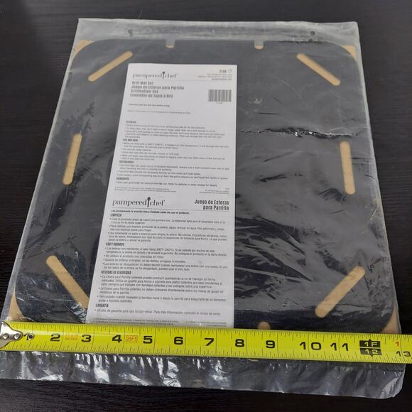 Pampered Chef Grill Mat Set 2146 NEW SEALED Dishwasher Safe Heat To 500 Degrees - Picture 3 of 3
